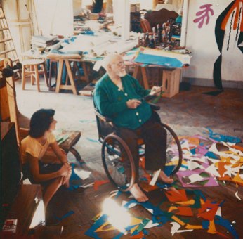 Henri Matisse dans son atelier